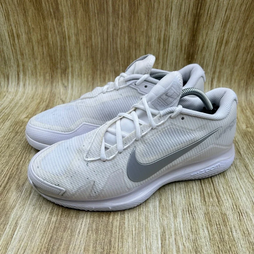 Nike Zoom Vapor Pro HC Women's Size 7.5‎ Tennis White Shoes Sneakers CZ0222-108